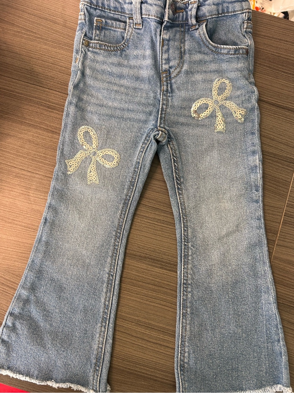 Girls 3T Light Wash Flare Jeans Sequin Bow Appliqué Raw Hem Denim Pants